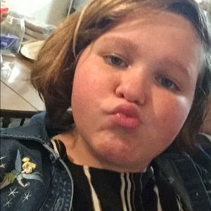 Meet your Posher, Caryn